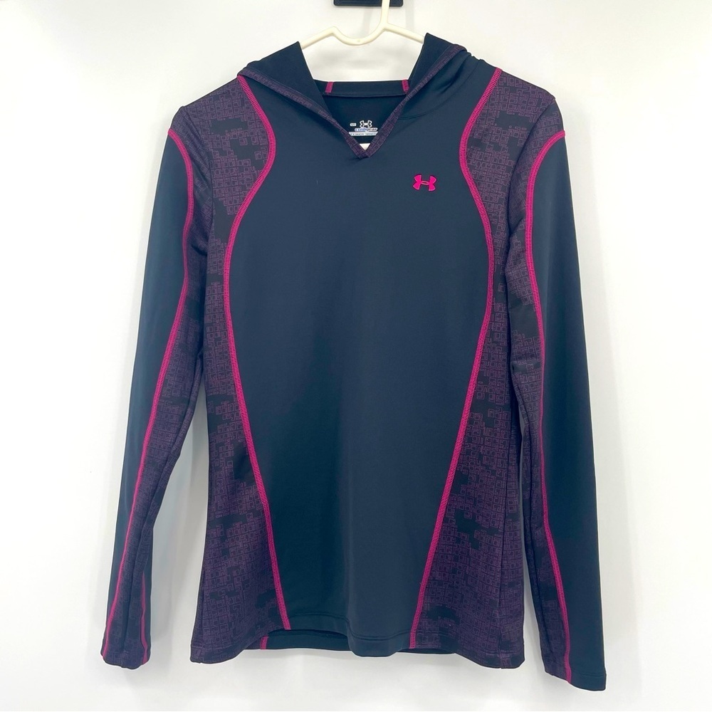 Under Armour Black and Pink Hoodie Pull Over Size Small